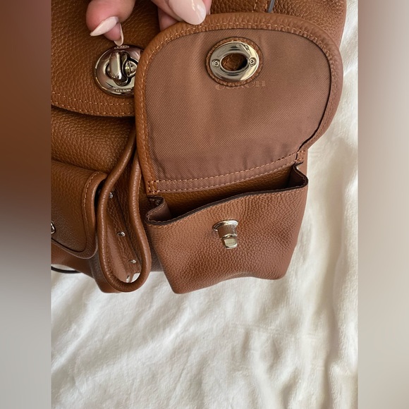 Pebbled leather, large,Coach turnlock Rucksack backpack in saddle brown. - Picture 7 of 9